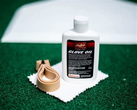 Rawlings Game Ready Glove Break-In Kit Rawlings