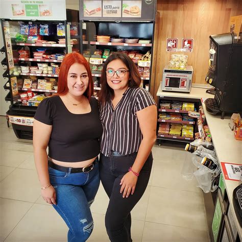 Xiomara Garza (@xiomaragar18) • Instagram photos and videos