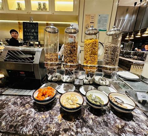 RADISSON BLU FOREST MANOR SHANGHAI HONGQIAO - Hotel Reviews, Photos ...