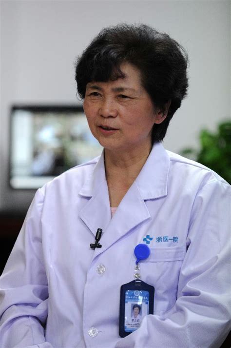 疫情中的女英雄李兰娟抗疫情英雄人物李兰娟2022已更新今日资讯