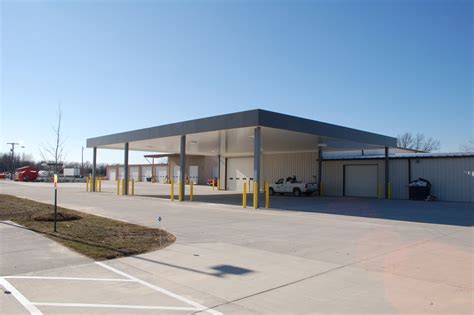 Cooperative Construction at Consolidated Electric - Cooperative ...