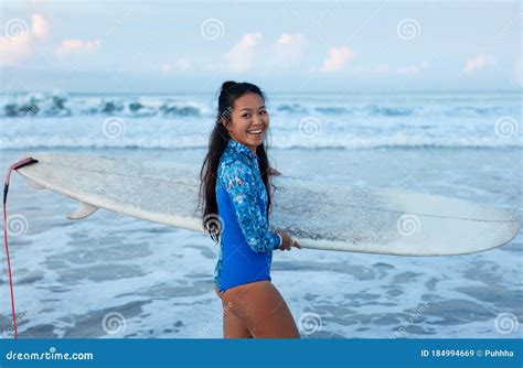 Surfer girl - fecolperformance