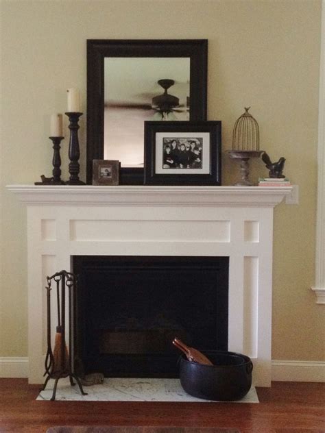 mantle decor | Fireplace mantle decor, Fireplace mantel decor, Home decor