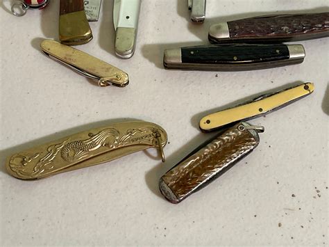 Lot - lot of vintage pocket knives