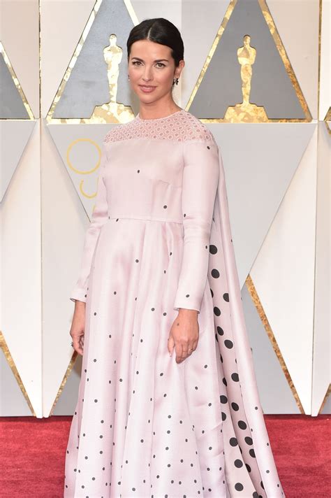 Amelia Warner – HawtCelebs