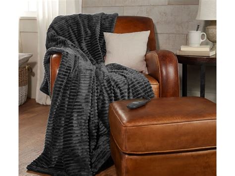 Sunbeam velvet on sale plush heated throw