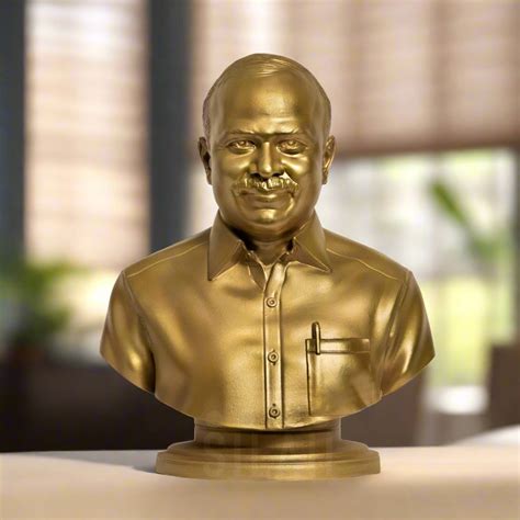 Former Andhra Pradesh Chief Minister YSR | SILAII.COM