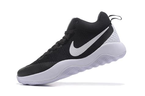 Buy Nike Zoom Hyper Rev Men's Basketball Shoes Online @ ₹2495 from ...