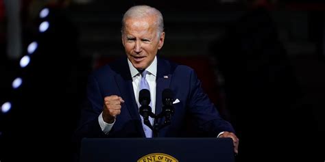 Politics in air as Biden visits future Intel plant in Ohio