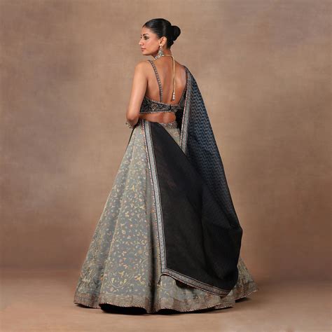 JJ Valaya | MURAQQA Women