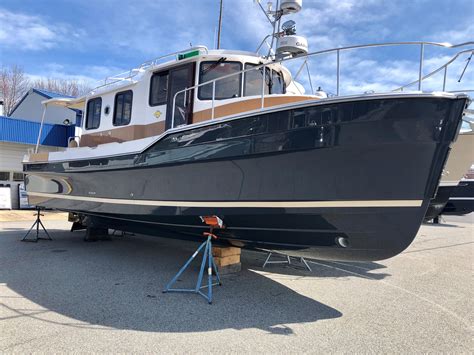 New 2023 Ranger Tugs R-31 S, 28563 New Bern - Boat Trader