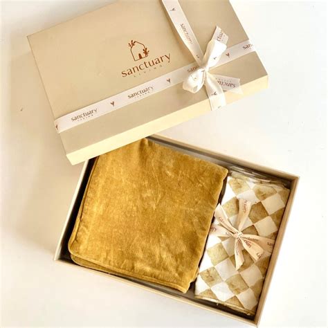 Ochre Cushion Gift Set-Extra 10% Off