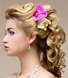 Updo Hairstyles Curls by Pretty Curly Updo Hairstyles For 2016 2019 Haircuts Updo Hairstyles Curls