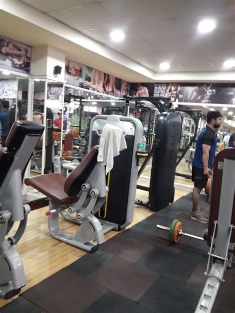 FITNESS 1 GYM
