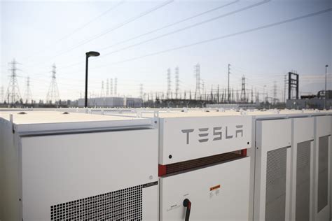 Tesla says gas generators no longer make sense in Australia as battery storage systems become ...