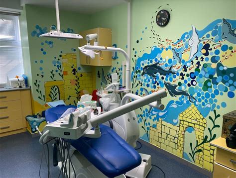 Африка, детская стоматология: сеть из 3 медицинских центров в ...