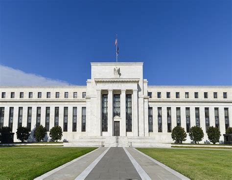 US monetary policy to be accommodative for long time: Fed official