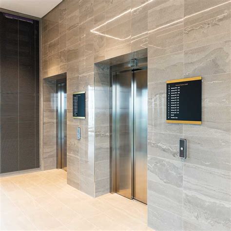 Building Signage Name Example 的图像结果