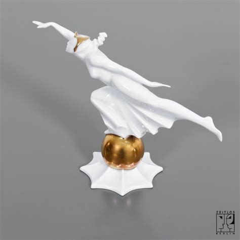 Art Deco porcelaine figure by Karl Tutter for Hutschenreuther depatment ...