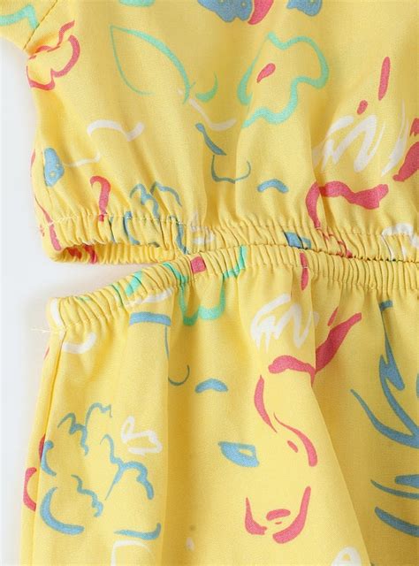 Buy Girls Printed Fit & Flare Dress Online at just Rs. 499.0 ...