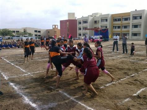 Smt S.J. Varmora BBA & BCA Mahila College: Admission 2026, Fees ...