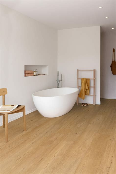 Water-resistant flooring ideas for practical, stylish bathrooms • Hotel ...