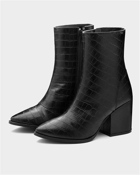 Adorly pointed toe block heel boots – ADORLY | New Collection Online