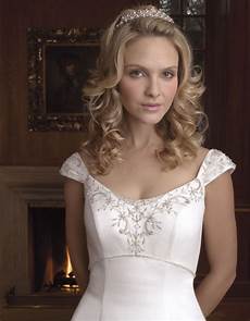 Wedding Hairstyles For To Medium Length Hair by S Hairstyles 2012 Wedding Hairstyles For Medium Wedding Hairstyles For To Medium Length Hair