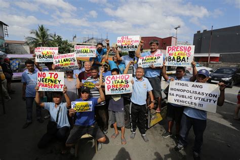 PROTEST AGAINST PUVMP, HIGH OIL PRICES