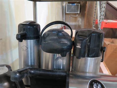 Qty 4 Fetco Coffee Brewers Dispensers - Oahu Auctions
