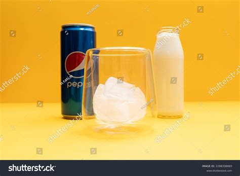 Pepsi Cup: Over 2,256 Royalty-Free Licensable Stock Photos | Shutterstock