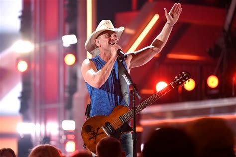 Kenny Chesney, Bacon Festival, Perseid stargazing: 14 things to do in ...