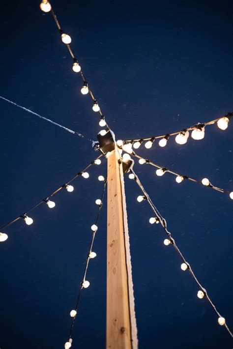 String Light Installation 的图像结果