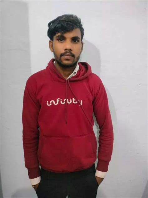 Torn saree on skeleton helps police solve Nagram murder