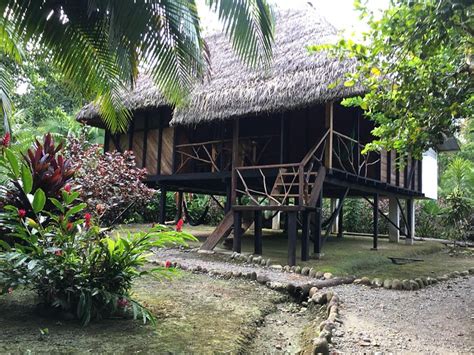 EL ALBERGUE ESPAÑOL (Misahualli) - Hotel Reviews, Photos, Rate ...