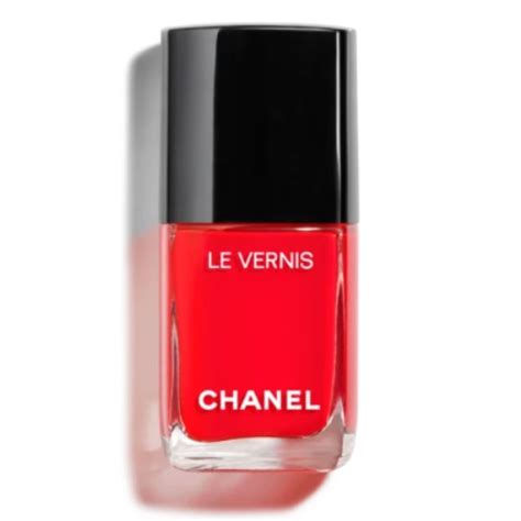 The best red nail polishes of 2023 you should have in your beauty ...