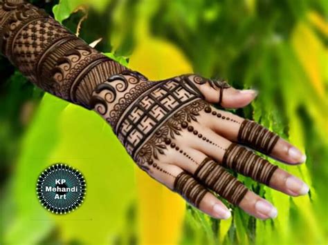 Rajasthani Mehndi Design: Stunning Mehndi Designs for Gangaur