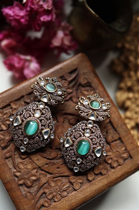 Mehala Mint Victorian Earrings – Paisley Pop Shop