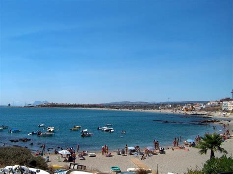 https://www.guiadecadiz.com/playas/san-roque/torreguadiaro2_0.jpg