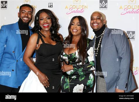 LOS ANGELES - JAN 8: Sheryl Lee Ralph, Niecy Nash-Betts, sons at A ...