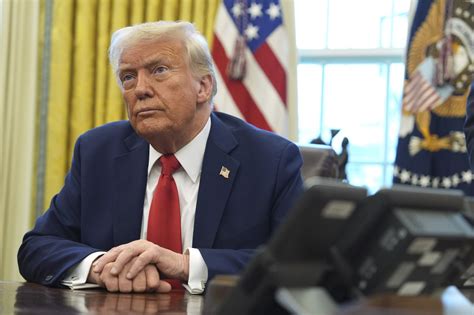 Now Trending Topics 的图像结果