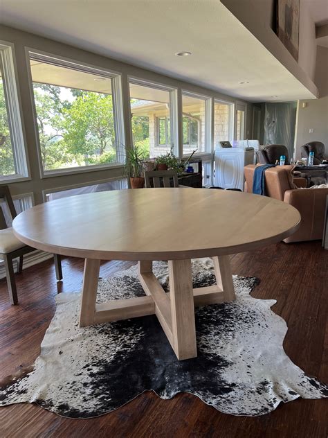 Large Round Dining Room Tables Solid Oak Round Dining Table With Tulip