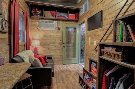 Container Homes Rustic 的图像结果