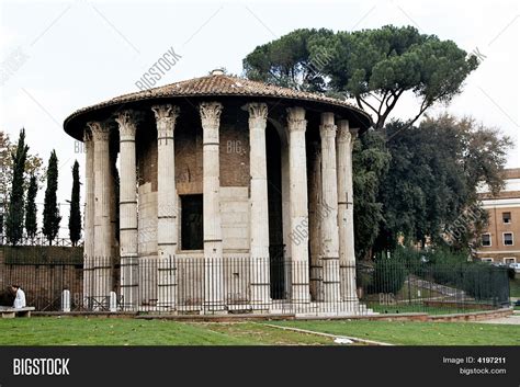 Vesta Temple. Rome Image & Photo (Free Trial) | Bigstock