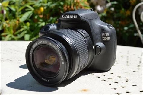 बेहतरीन फीचर्स से लैस है ये DSLR कैमरे - these-dslr-cameras-are ...