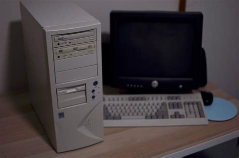 Windows 98 Gaming Computer 的图像结果