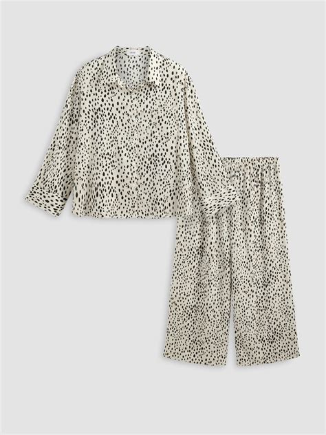 Collar Leopard Print Pajama Set Curve & Plus For Home