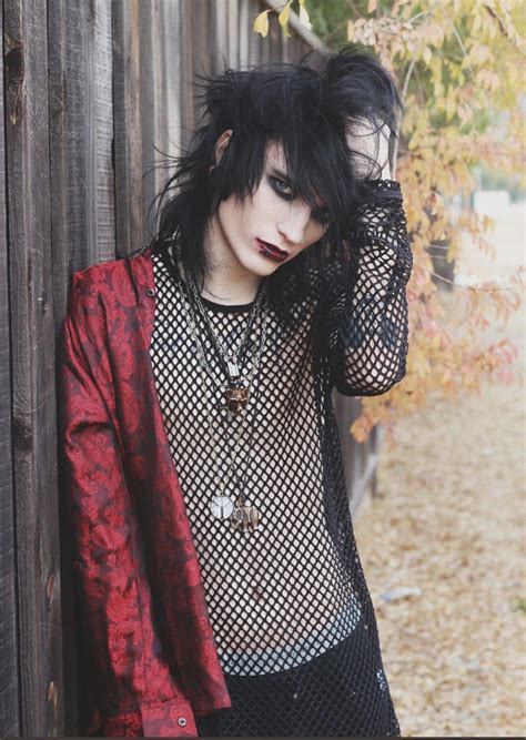 Johnnie Guilbert | Johnnie guilbert, Cute emo guys, Hot emo guy