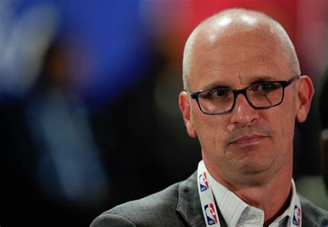 Who are 2025 recruits targeted by UConn men's basketball program?