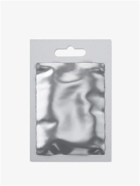 Cosmetic sachet with a hole mockup / metallic - Mockups Design
